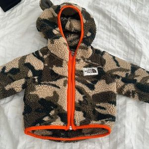 The north face sweater